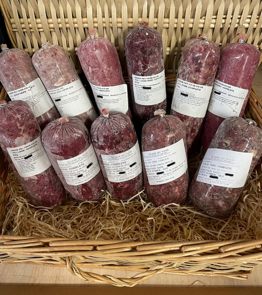 A Mixed Pack of 80/10/10 Minces - Orderpetfood.co.uk (made by Yorkshire Raw) & Bulmer