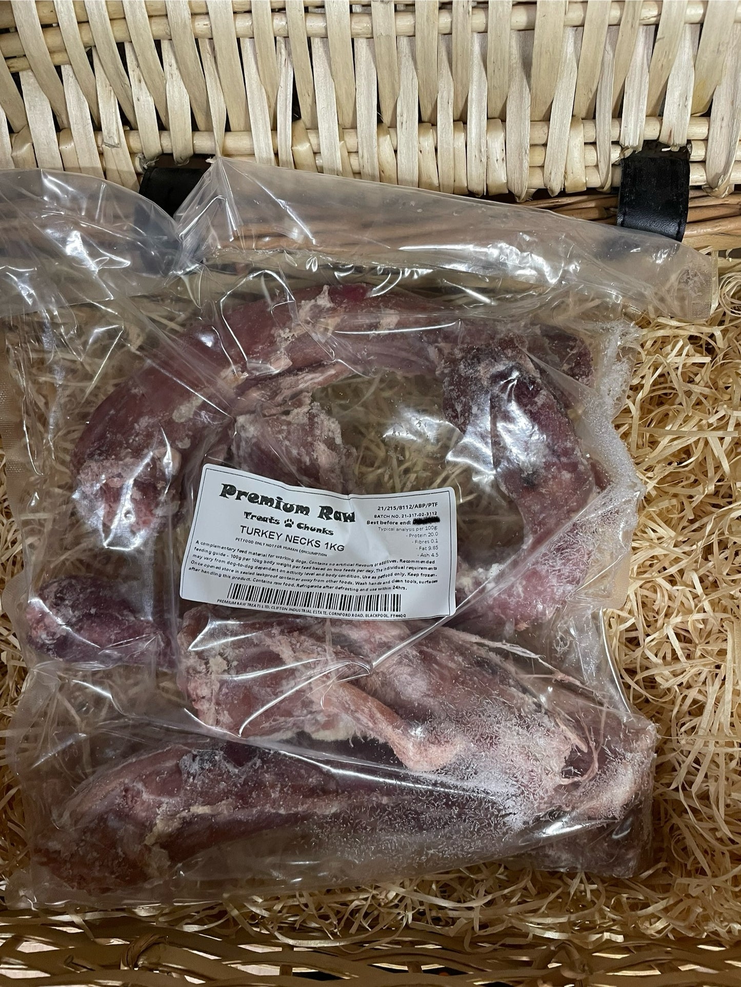 Turkey Necks - Raw.