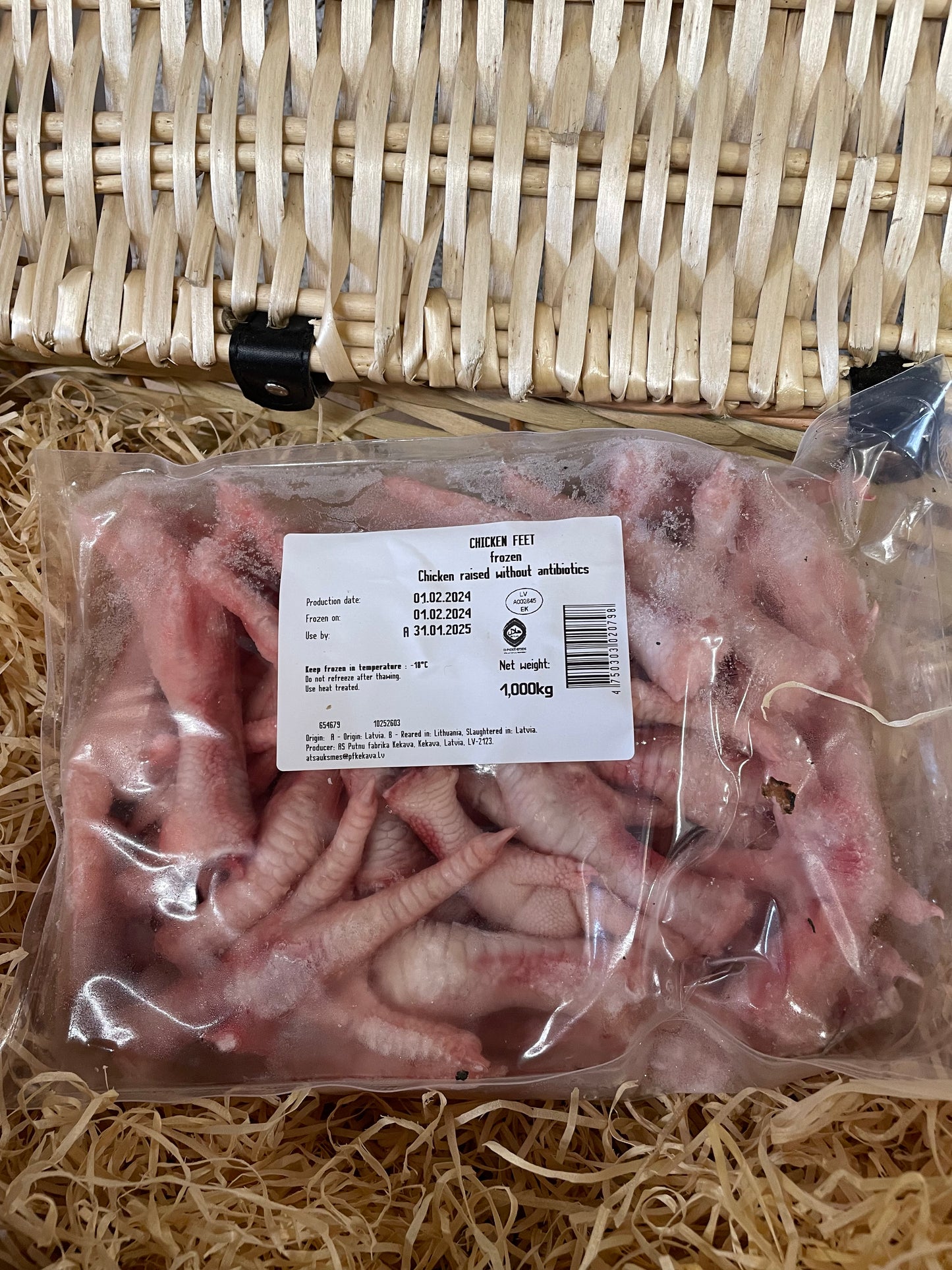 Chicken Feet - Raw.