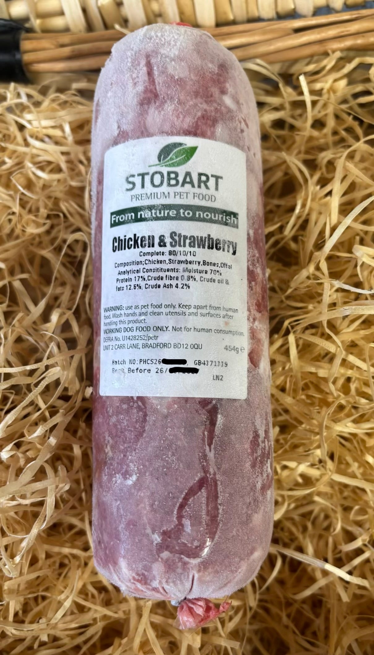 Chicken and Strawberry 80/10/10 Mince.  Stobart Premium Raw Food.